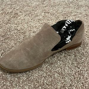 Crown vintage. Lightly worn